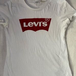 Levi shirt